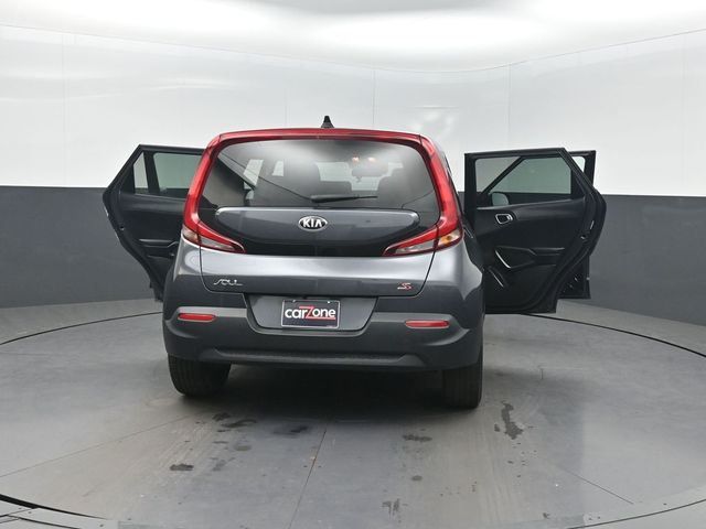 2021 Kia Soul S IVT - 22972830 - 38