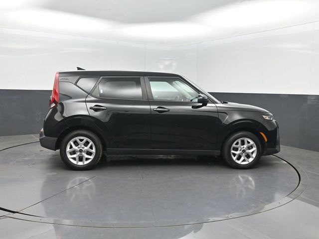 2021 Kia Soul S IVT - 23013414 - 30