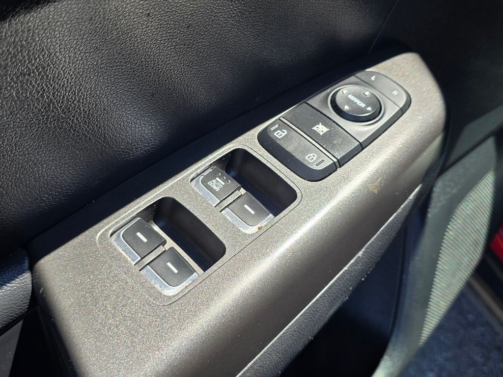 2021 Kia Sportage LX AWD - 22996686 - 20