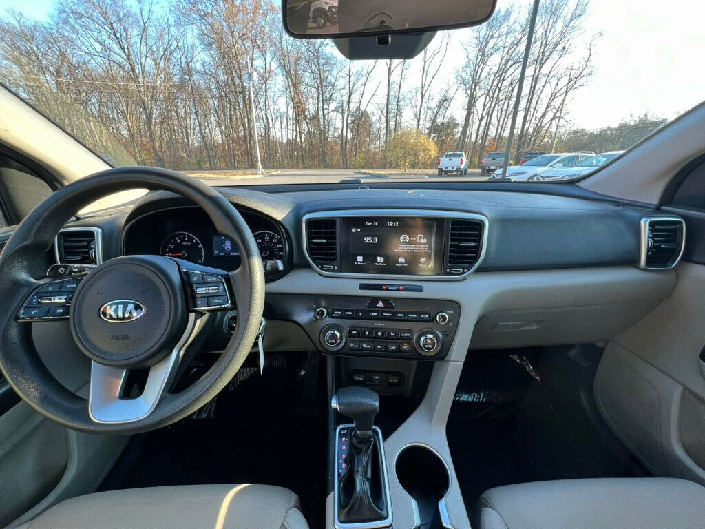2021 Kia Sportage LX FWD - 22958813 - 10