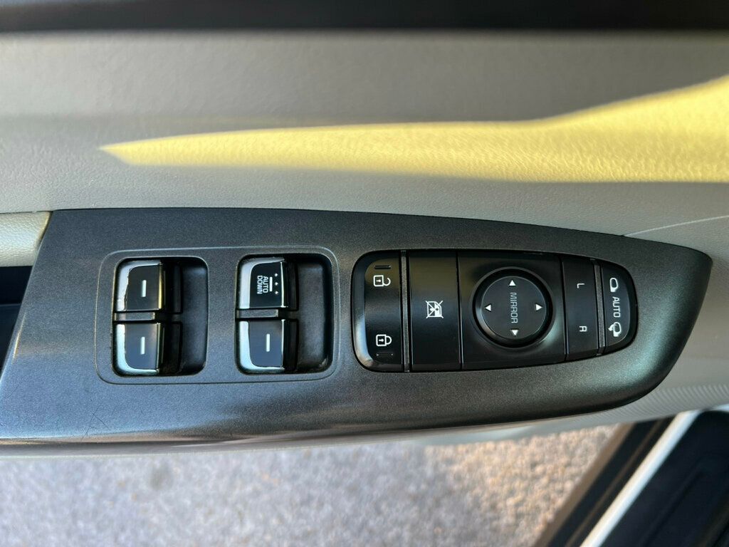 2021 Kia Sportage LX FWD - 22958813 - 14