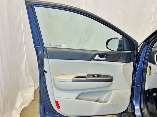2021 Kia Sportage LX FWD - 23030461 - 12