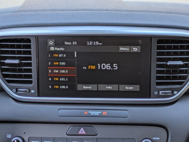 2021 Kia Sportage LX FWD - 22920877 - 17