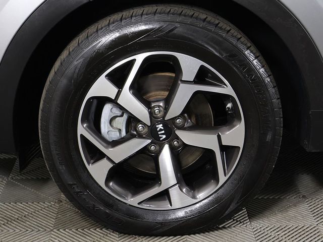 2021 Kia Sportage LX FWD - 23066681 - 17
