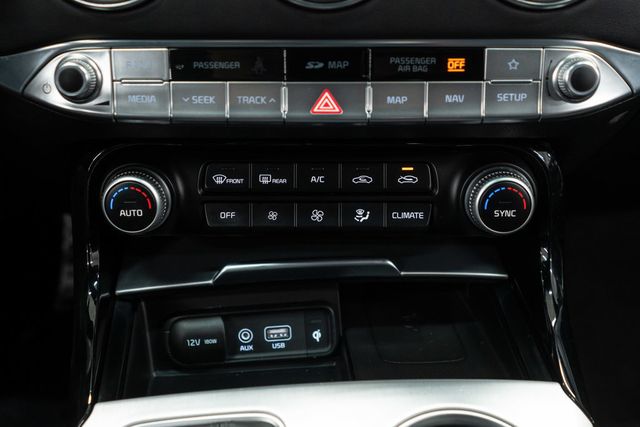 2021 Kia Stinger GT1 AWD - 22981257 - 18