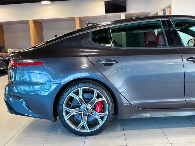 2021 Kia Stinger GT2 RWD - 22929611 - 16