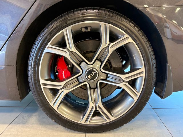 2021 Kia Stinger GT2 RWD - 22929611 - 42