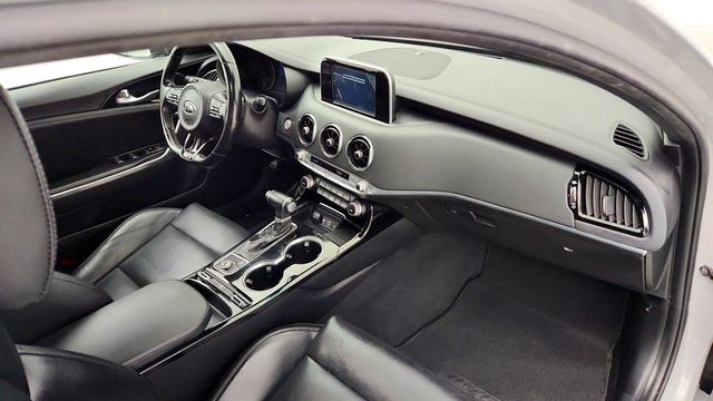 2021 Kia Stinger GT RWD w/ Remote Start - 23037772 - 22