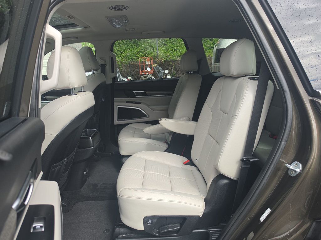 Kia Telluride photo 10