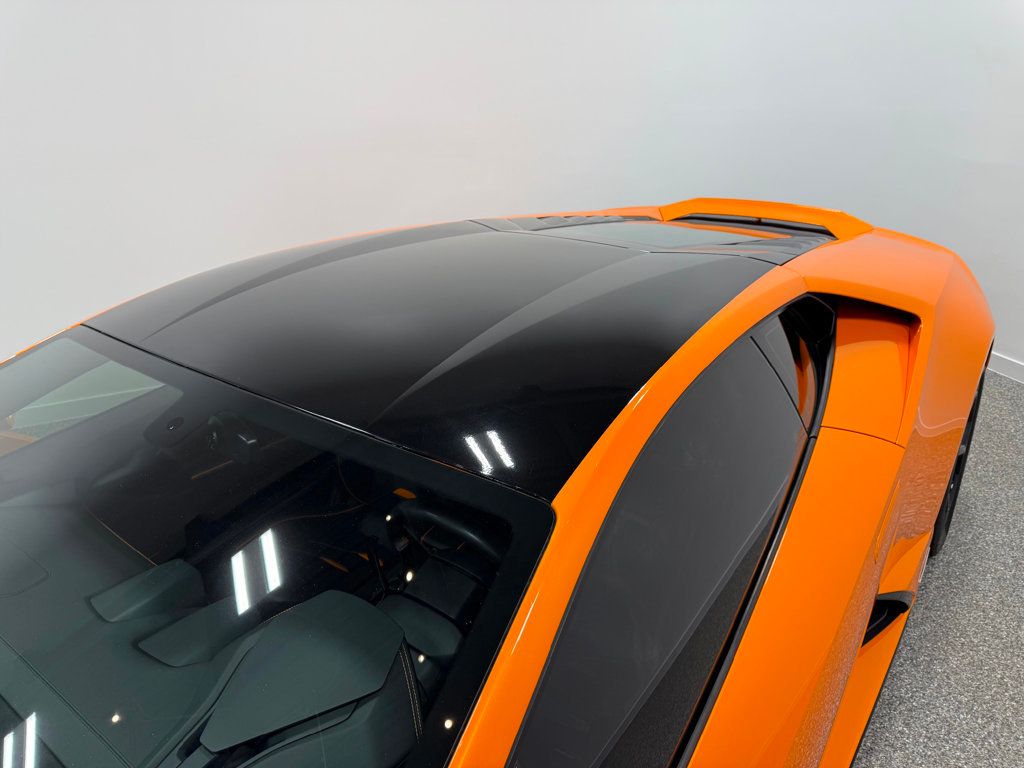 2021 Lamborghini Huracan EVO Coupe RWD - 22947882 - 9