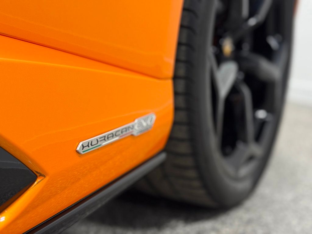 2021 Lamborghini Huracan EVO Coupe RWD - 22947882 - 15