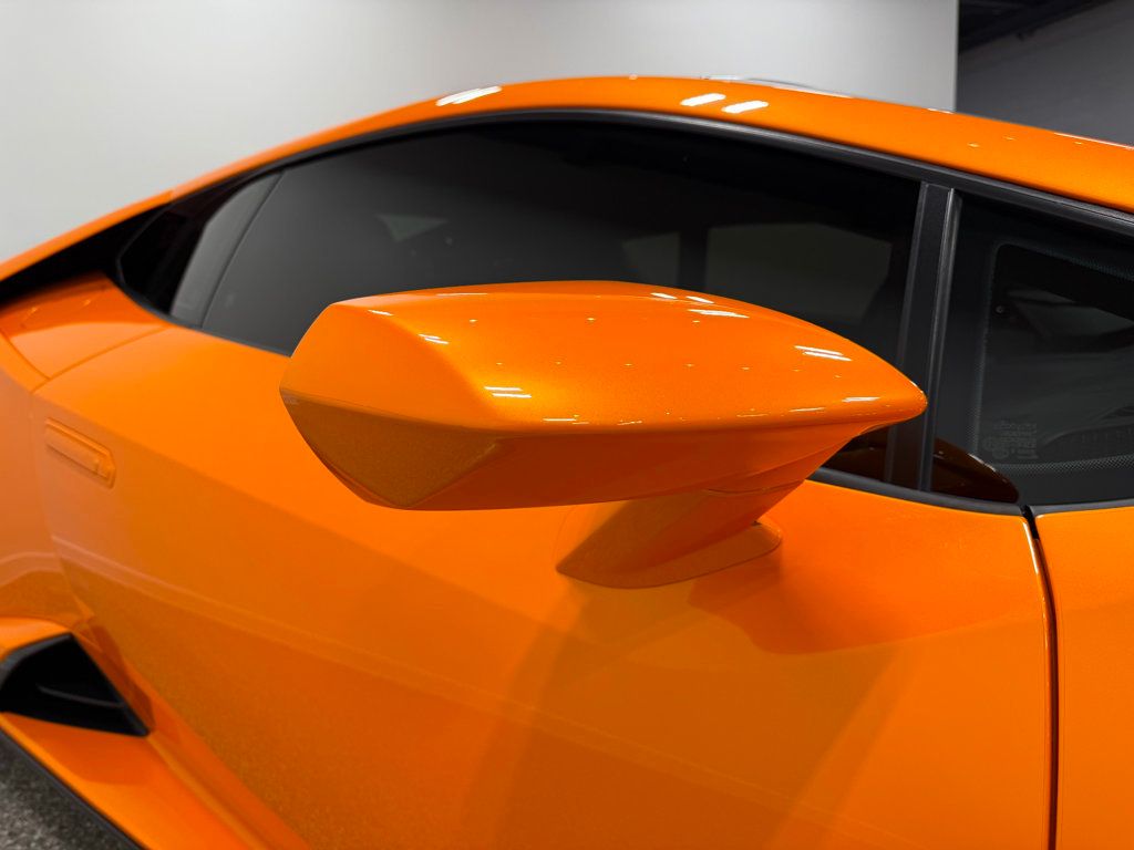 2021 Lamborghini Huracan EVO Coupe RWD - 22947882 - 19