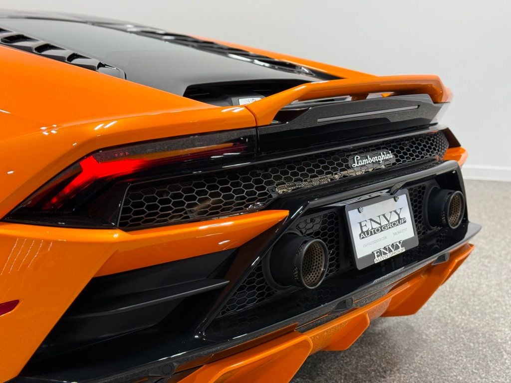 2021 Lamborghini Huracan EVO Coupe RWD - 22947882 - 22