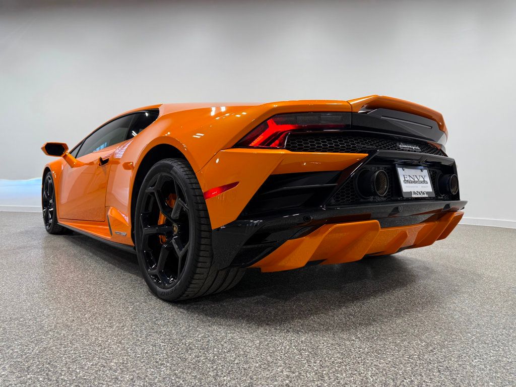2021 Lamborghini Huracan EVO Coupe RWD - 22947882 - 23
