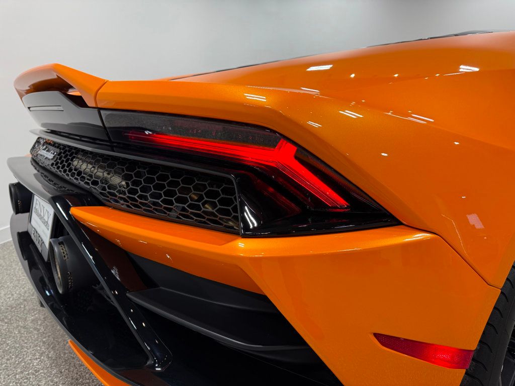 2021 Lamborghini Huracan EVO Coupe RWD - 22947882 - 26
