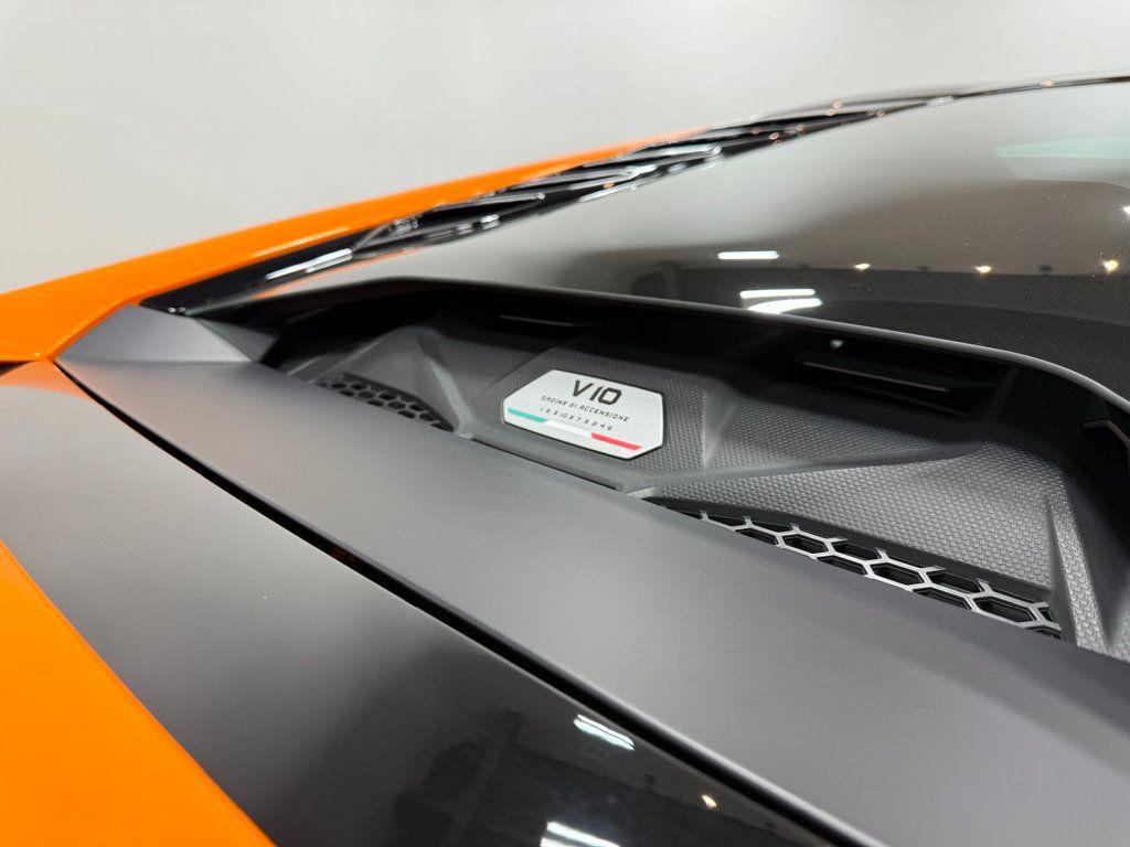 2021 Lamborghini Huracan EVO Coupe RWD - 22947882 - 27