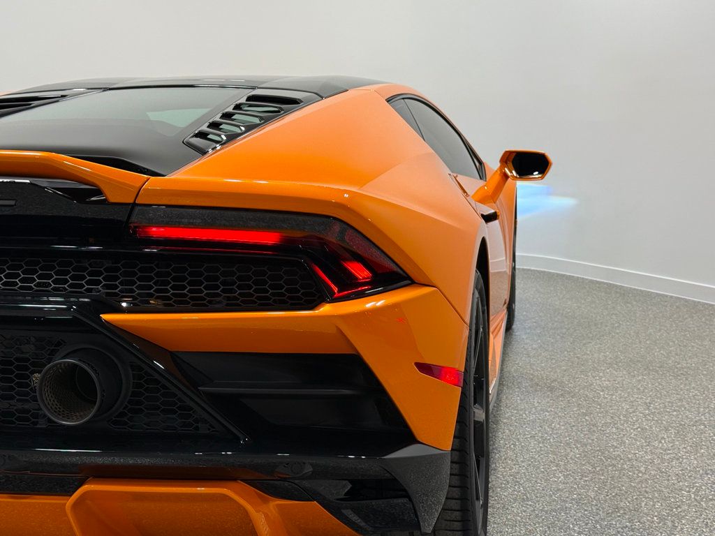 2021 Lamborghini Huracan EVO Coupe RWD - 22947882 - 34
