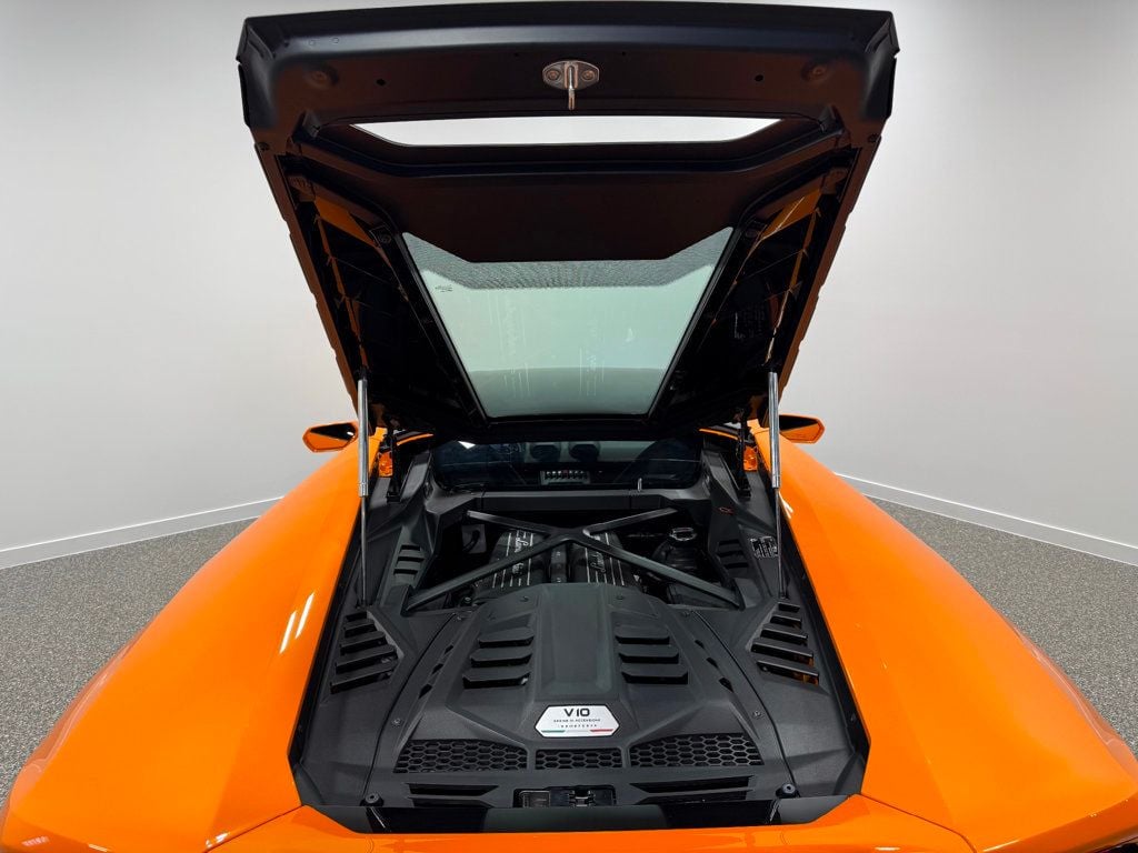 2021 Lamborghini Huracan EVO Coupe RWD - 22947882 - 46