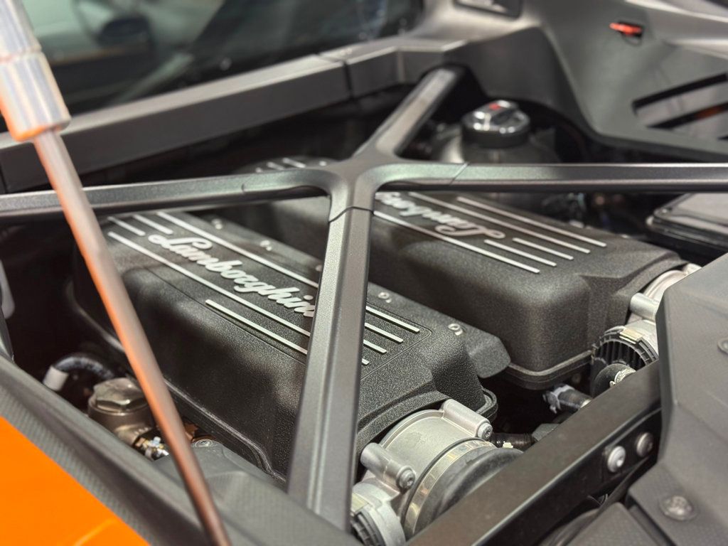 2021 Lamborghini Huracan EVO Coupe RWD - 22947882 - 47