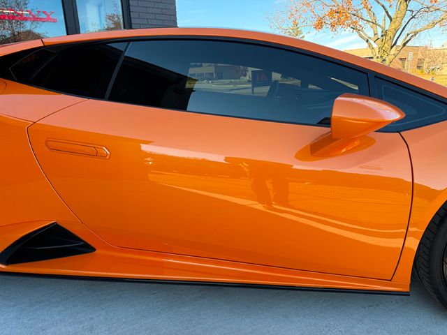 2021 Lamborghini Huracan EVO Coupe RWD - 22947882 - 4