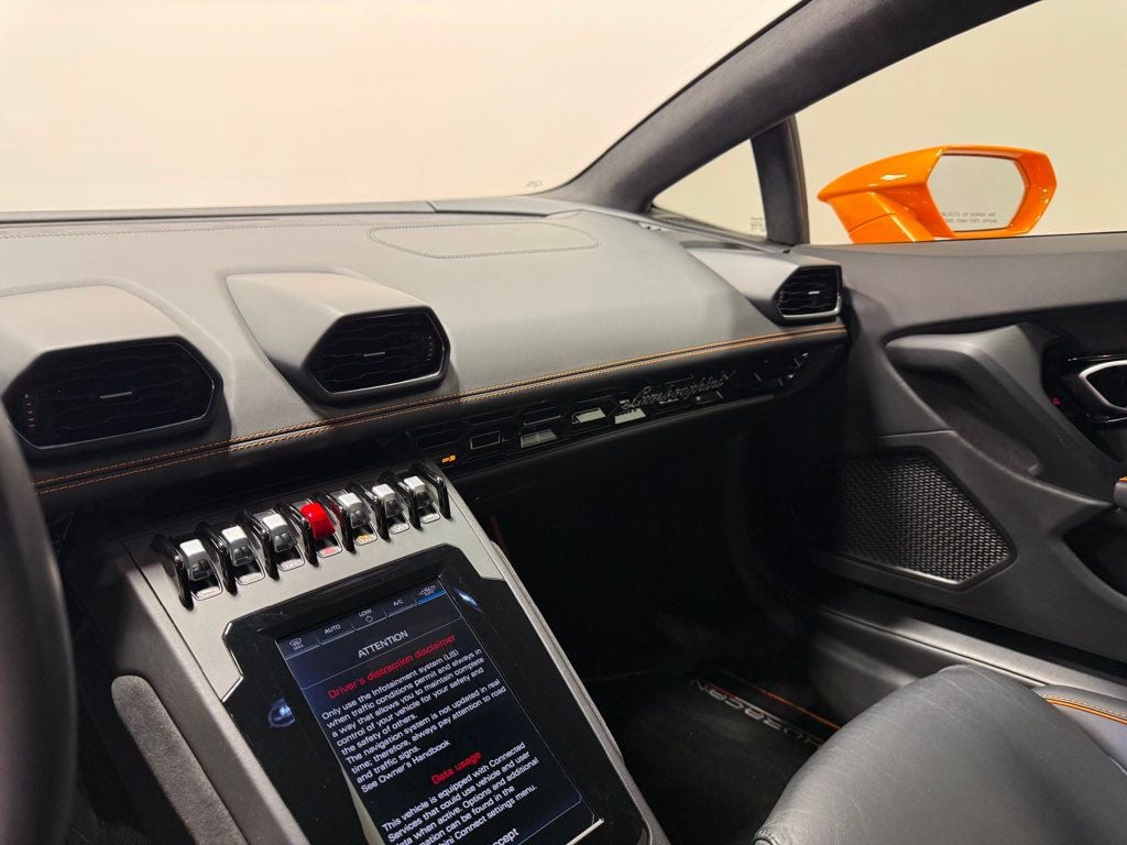 2021 Lamborghini Huracan EVO Coupe RWD - 22947882 - 56