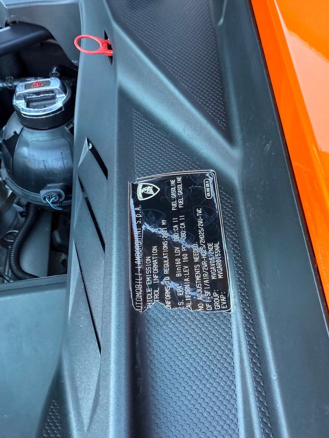 2021 Lamborghini Huracan EVO Coupe RWD - 22947882 - 57