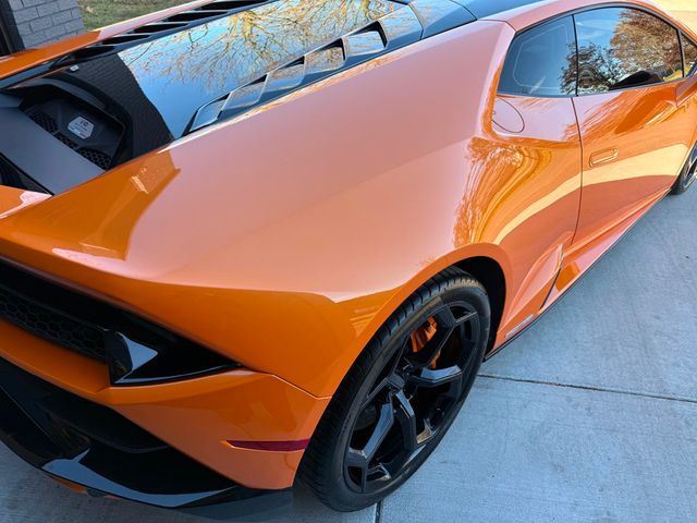 2021 Lamborghini Huracan EVO Coupe RWD - 22947882 - 5