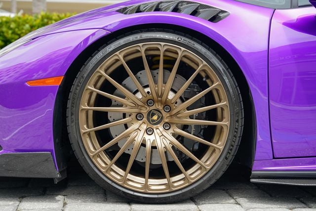 2021 Lamborghini Huracan EVO Coupe RWD - 23012204 - 16