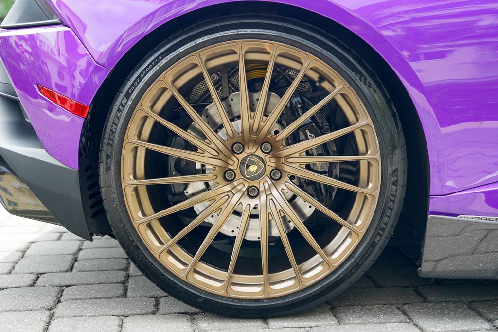 2021 Lamborghini Huracan EVO Coupe RWD - 23012204 - 30