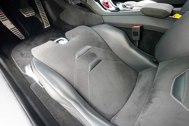 2021 Lamborghini Huracan EVO Coupe RWD - 23012204 - 64