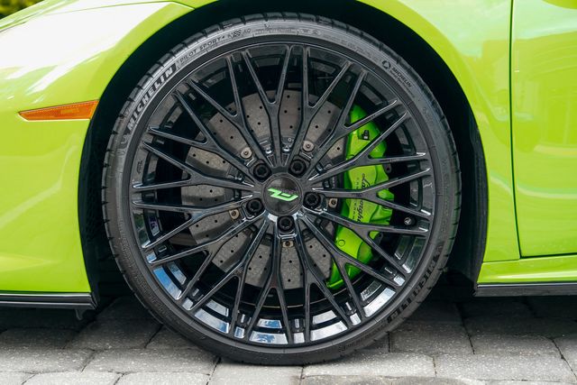 2021 Lamborghini Huracan EVO Coupe RWD - 23033575 - 13
