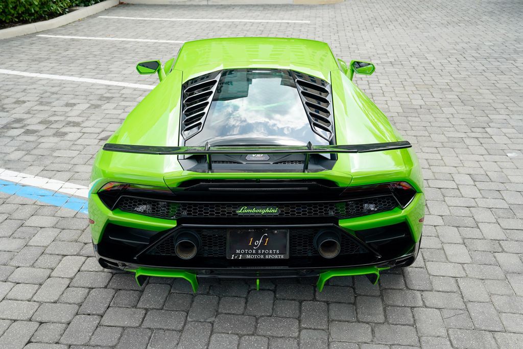 2021 Lamborghini Huracan EVO Coupe RWD - 23033575 - 22