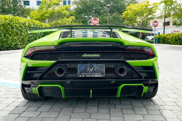 2021 Lamborghini Huracan EVO Coupe RWD - 23033575 - 24