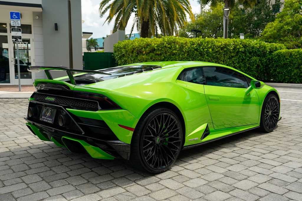 2021 Lamborghini Huracan EVO Coupe RWD - 23033575 - 26