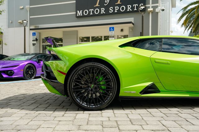 2021 Lamborghini Huracan EVO Coupe RWD - 23033575 - 30