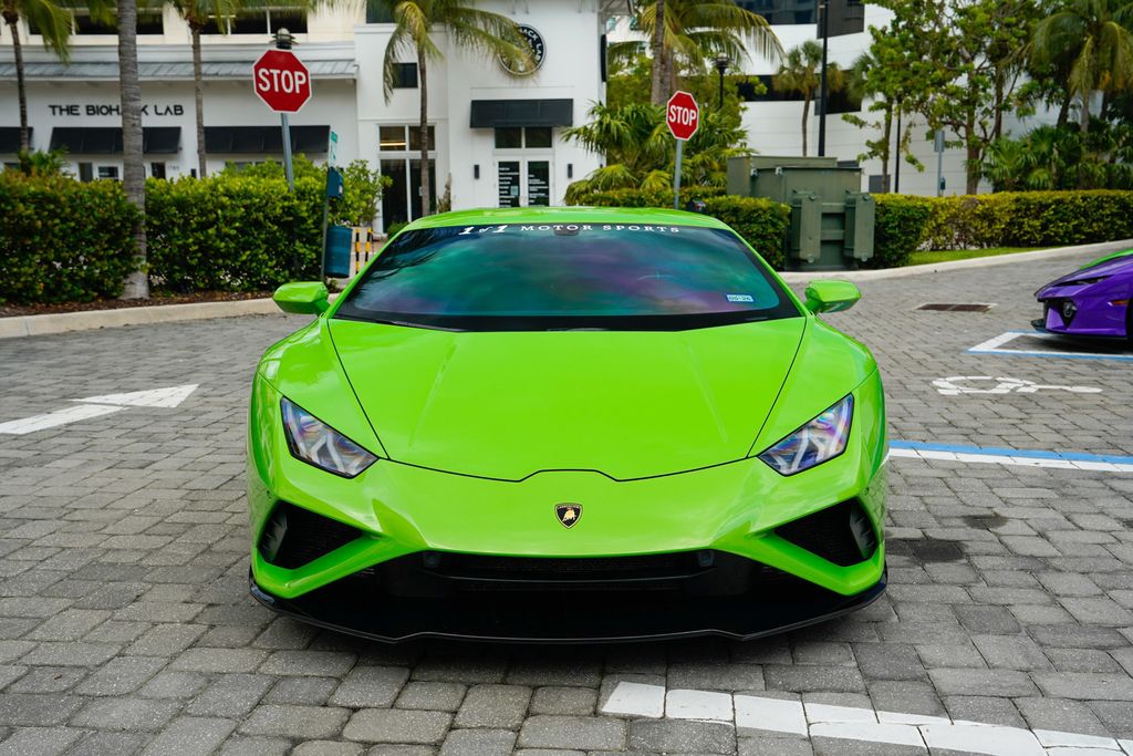 2021 Lamborghini Huracan EVO Coupe RWD - 23033575 - 3