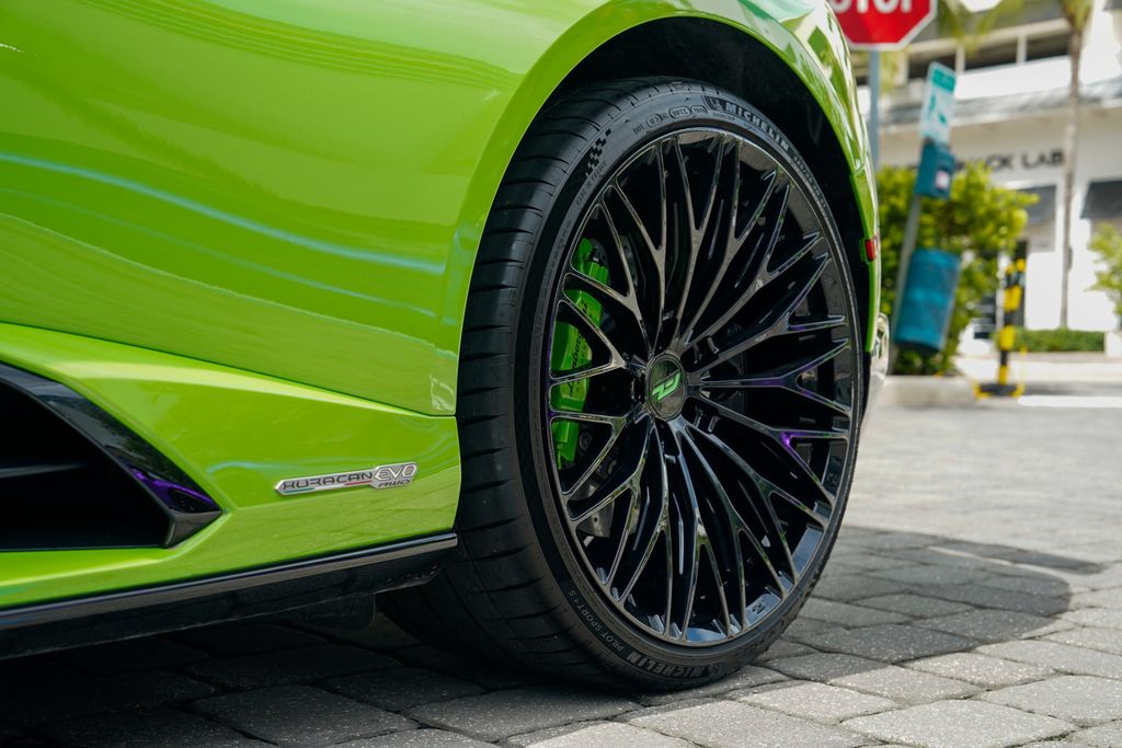 2021 Lamborghini Huracan EVO Coupe RWD - 23033575 - 42