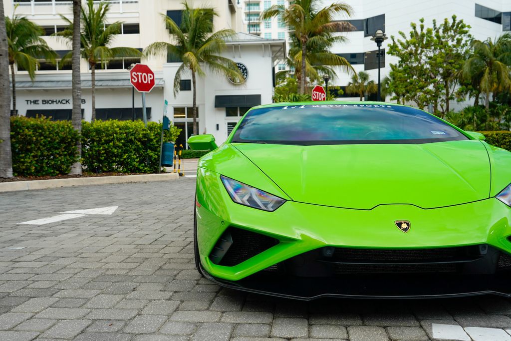 2021 Lamborghini Huracan EVO Coupe RWD - 23033575 - 5