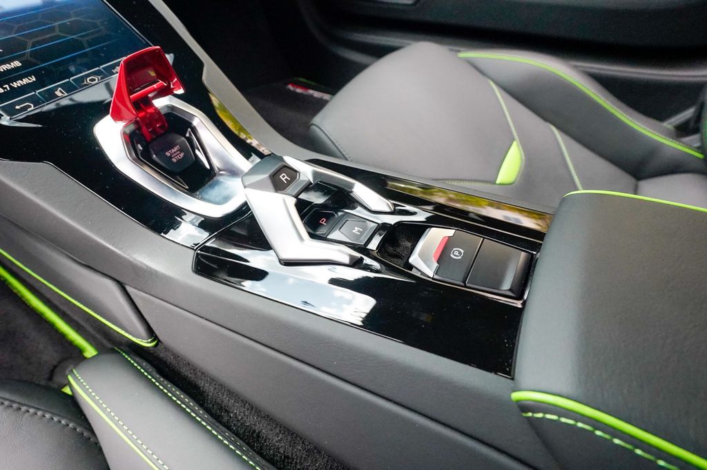 2021 Lamborghini Huracan EVO Coupe RWD - 23033575 - 69