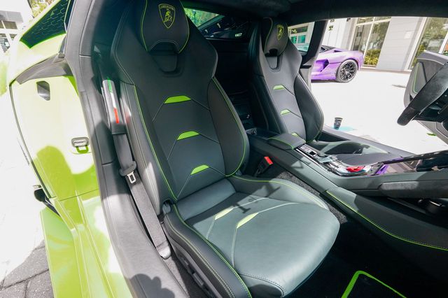 2021 Lamborghini Huracan EVO Coupe RWD - 23033575 - 76
