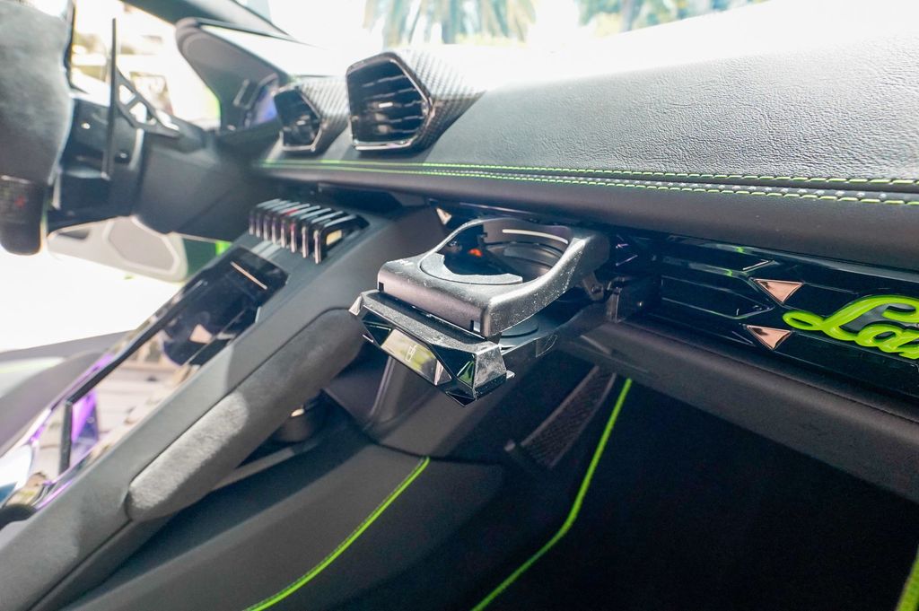 2021 Lamborghini Huracan EVO Coupe RWD - 23033575 - 82
