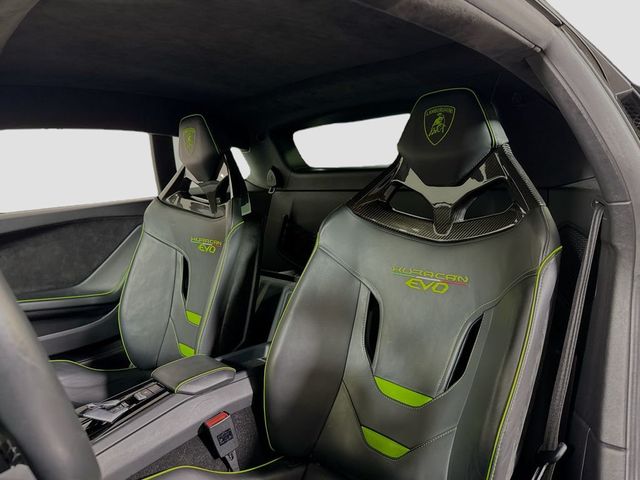 2021 Lamborghini Huracan EVO Coupe RWD - 23051993 - 15