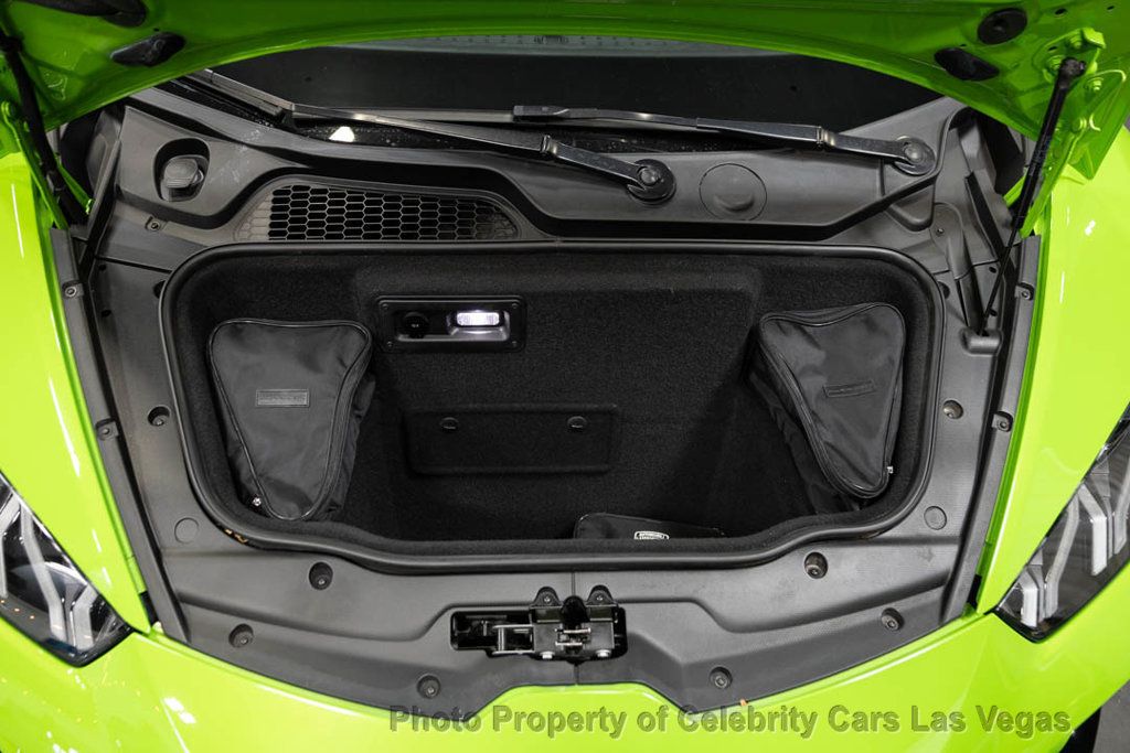 2021 Lamborghini Huracan EVO Coupe RWD - 23046543 - 14