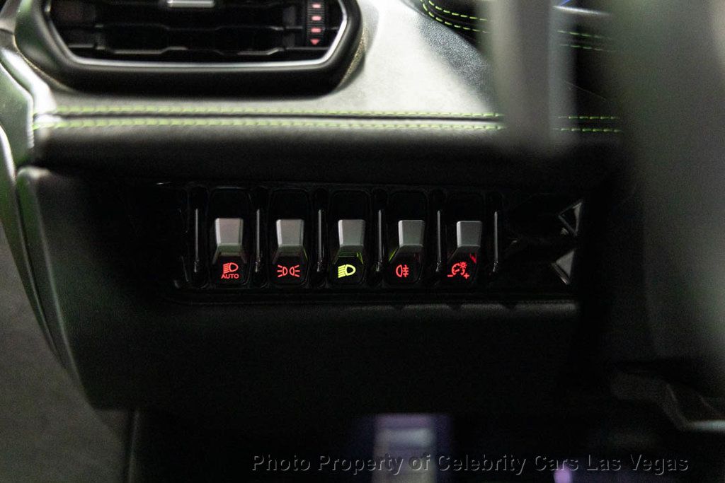 2021 Lamborghini Huracan EVO Coupe RWD - 23046543 - 15