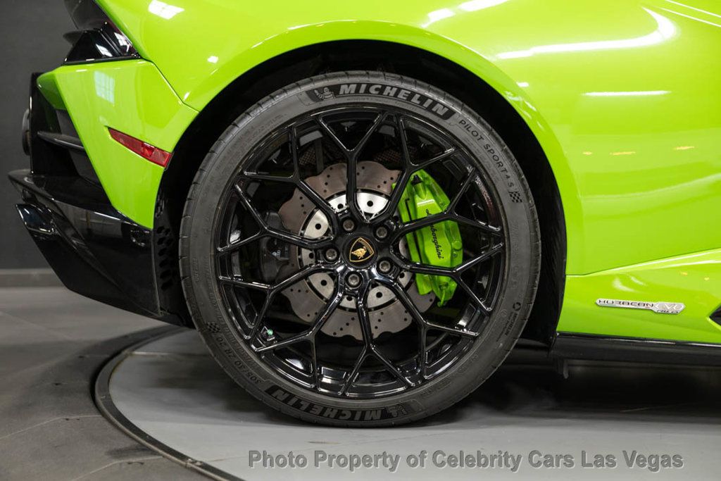 2021 Lamborghini Huracan EVO Coupe RWD - 23046543 - 18