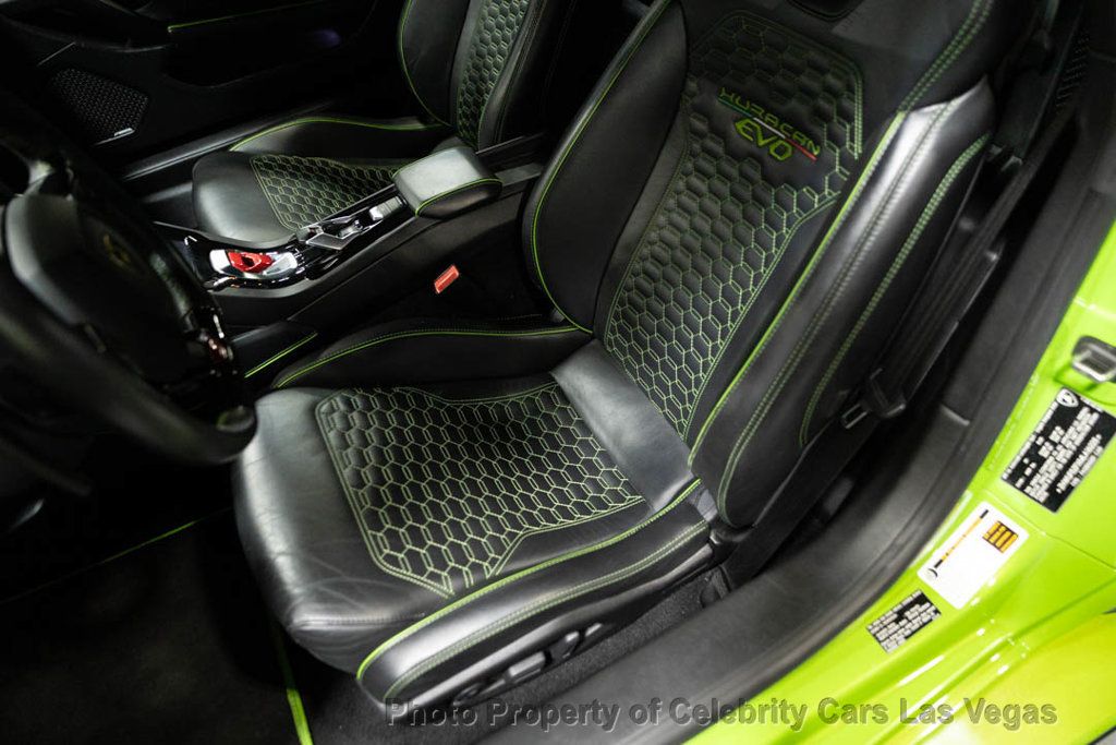 2021 Lamborghini Huracan EVO Coupe RWD - 23046543 - 30