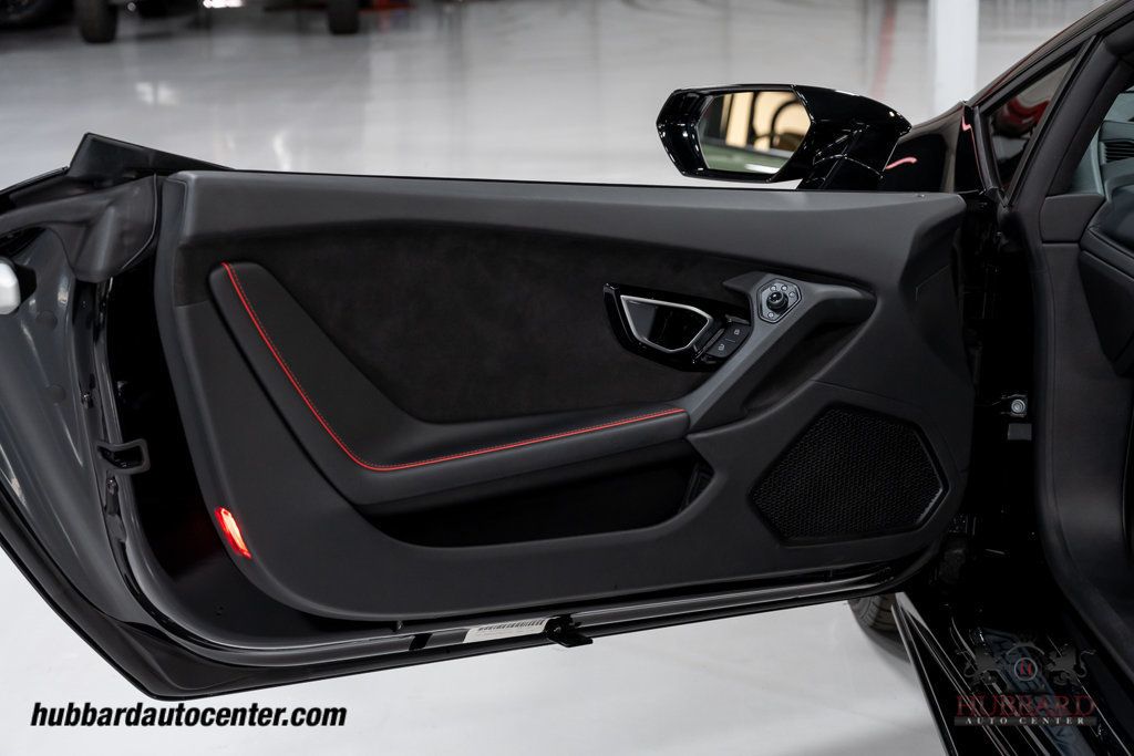 2021 Lamborghini Huracan EVO Spyder RWD - 22936149 - 15