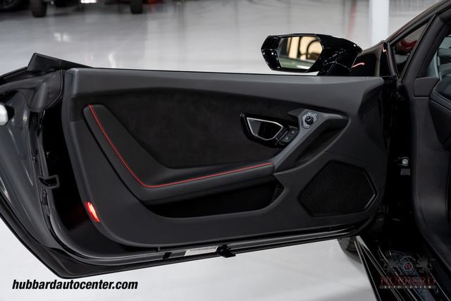 2021 Lamborghini Huracan EVO Spyder RWD - 22936149 - 15