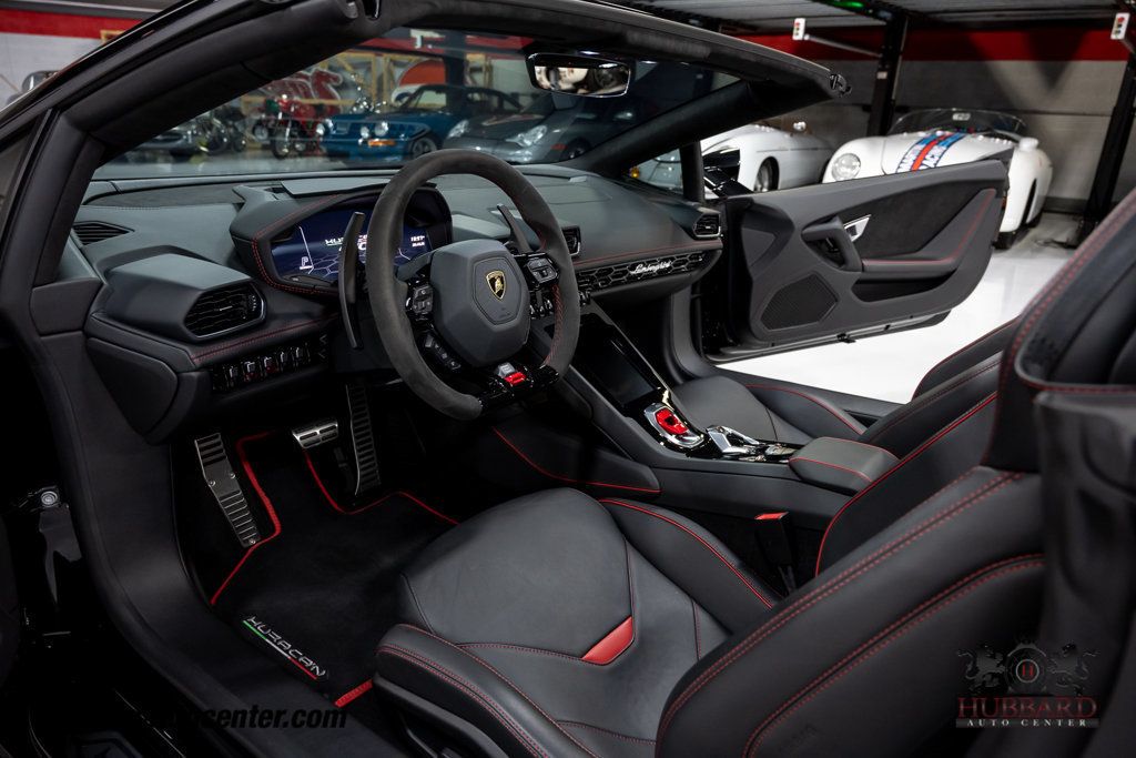 2021 Lamborghini Huracan EVO Spyder RWD - 22936149 - 16