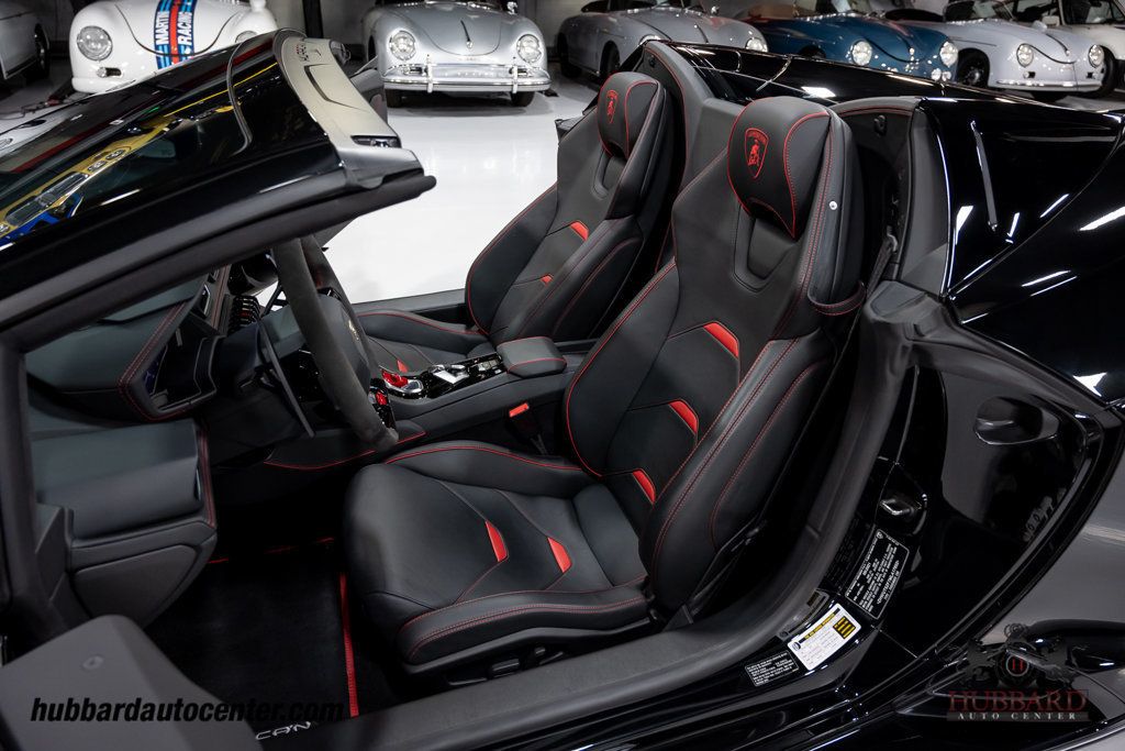 2021 Lamborghini Huracan EVO Spyder RWD - 22936149 - 17